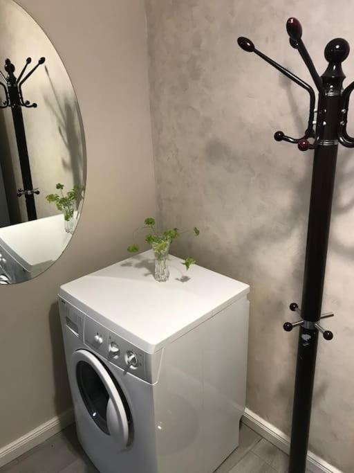 Warm Apartment In The Center Of Tirana City Kültér fotó